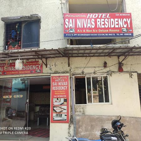 Hotel Sai Nivas Residency Hyderabad Eksteriør bilde
