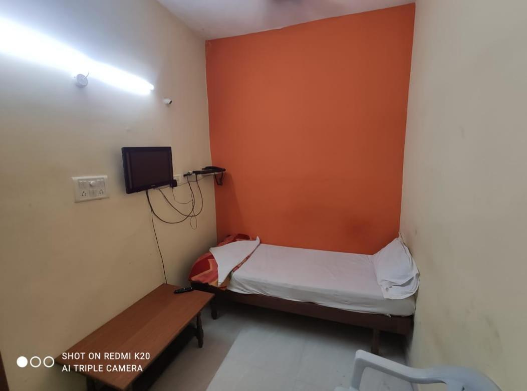 Hotel Sai Nivas Residency Hyderabad Eksteriør bilde