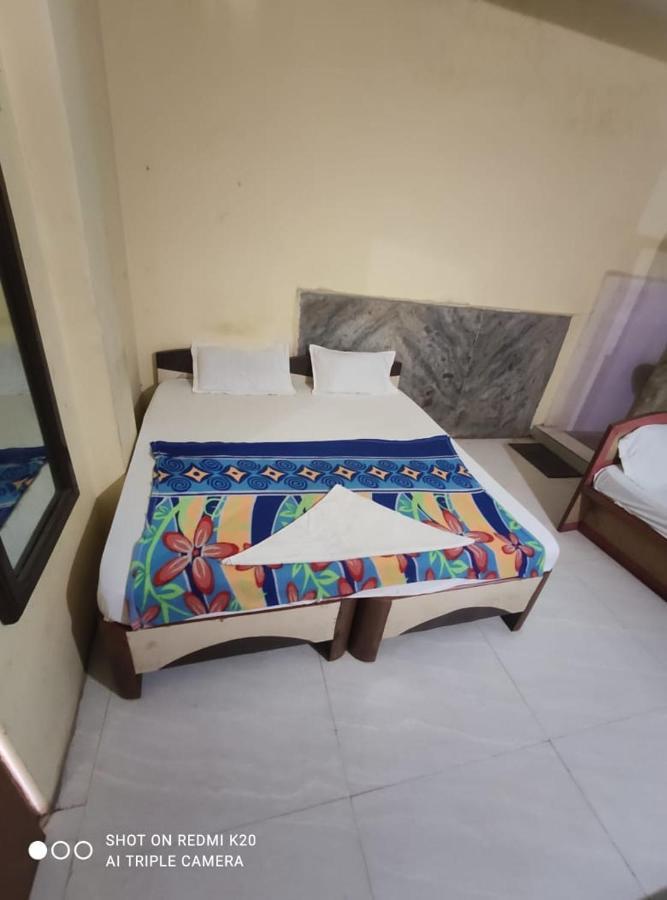 Hotel Sai Nivas Residency Hyderabad Eksteriør bilde